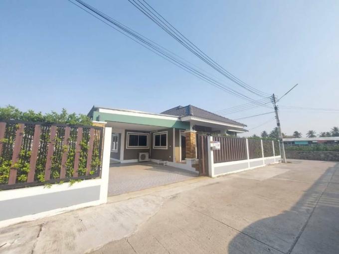 บ้านเดี่ยว ชั้นเดียว ปัณณ์สุข2 บ้านมีพื้นที่รอบๆ พิกัดโป่ง บางละมุง