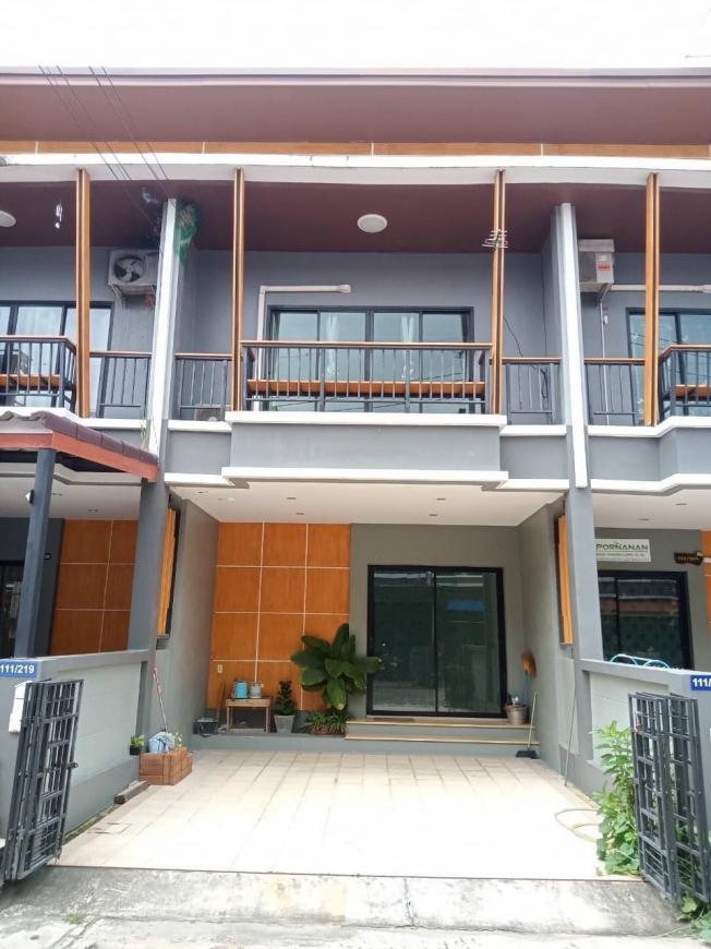 ทาวน์เฮ้าส์ สยามไอยรา รีสอร์ท หนองบอนแดง บ้านบึง