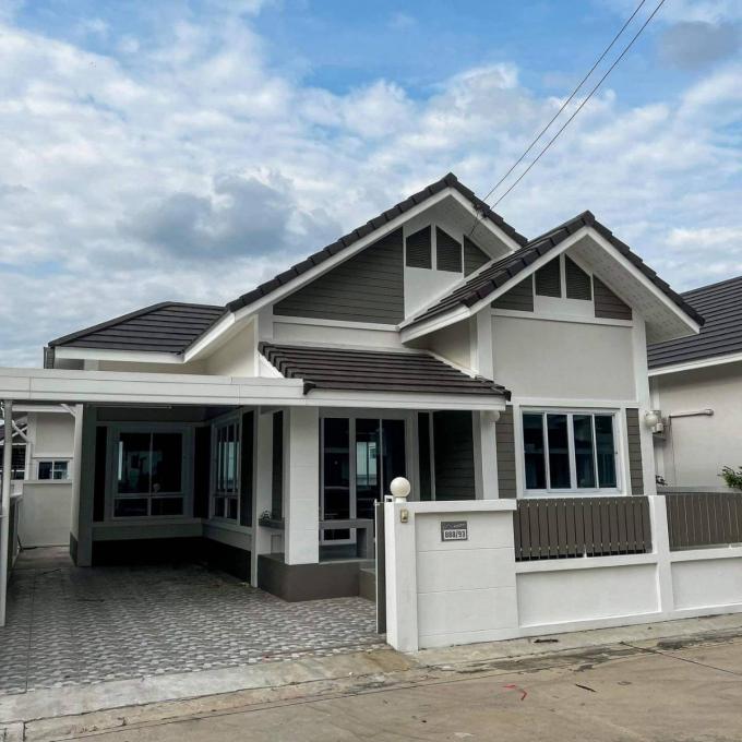 บ้านอยู่สบาย หัวกุญแจ มาบปู ระหว่าง ศรีราชาบ้านบึงกับพานทอง ราคาเริ่มต้นที่ 2ล้านต้นๆขึ้นกับขนาดพื้นที่