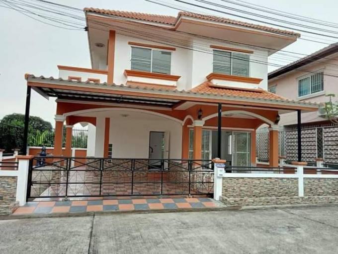 บ้านเดี่ยว2ชั้น เมือง ประชาไพรเวซี่3 หนองยายบู่ ศรีราชา 50 ตรว.