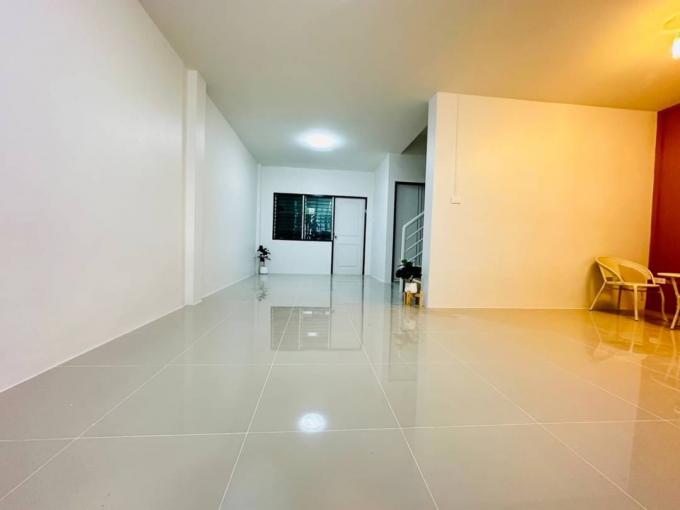บ้านรีโนเวท พิกัดเครือสหพัฒน์ หมู่บ้านแสนปรีดา5 เครือสหพัฒน์ ทำเลดี๊ดี ใกล้ตลาดสนามบินเครือ ติดถนนเส้นหลัก บ้านรีโนเวท พิกัดเครือสหพัฒน์ หมู่บ้านแสนปรีดา5 เครือสหพัฒน์ ทำเลดี๊ดี ใกล้ตลาดสนามบินเครือ ติดถนนเส้นหลัก