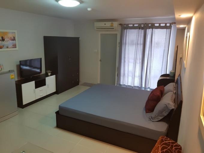 คอนโด ศรีราชา ลัดดาเพลส คอนโด พื้นที่ 32 ตรม ห้องสตูดิโอ ขายพร้อผู้เช่า Da