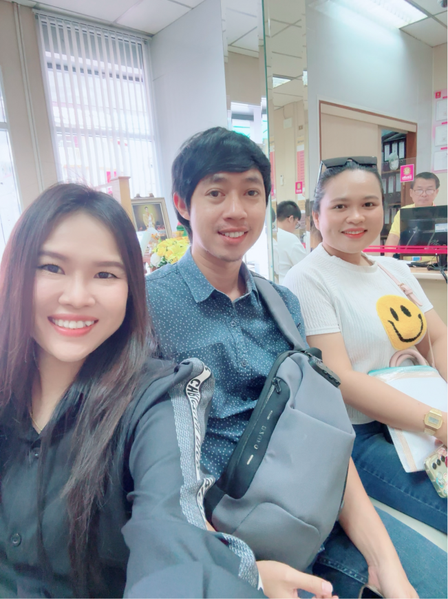 พาลูกค้าเซ็นเอกสารที่ธนาคาร ก่อนโอนที่กรมที่ดินครับ