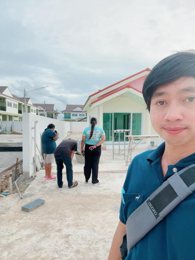 พาลูกค้าบ้านหนองคล้า พร้อมวางจอง แหลมฉบัง บ้านทำเลดี รวมหนี้เป็นก้อนเดียว