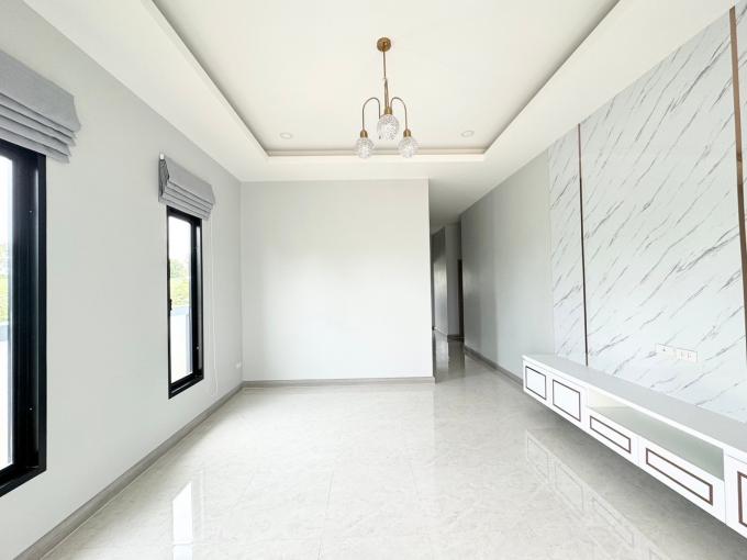 ขายบ้านเดี่ยว หลังใหญ่ ใกล้โรงโป๊ะ บางละมุง ขายบ้านเดี่ยว หลังใหญ่ ใกล้โรงโป๊ะ บางละมุง