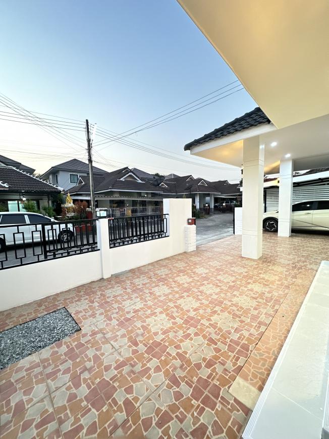 ขายบ้านเดี่ยว พนักงาน บริษัท บจก. โพลีคอม โกลบอล เงินเดือน 15,000 กู้ร่วมซื้อได้