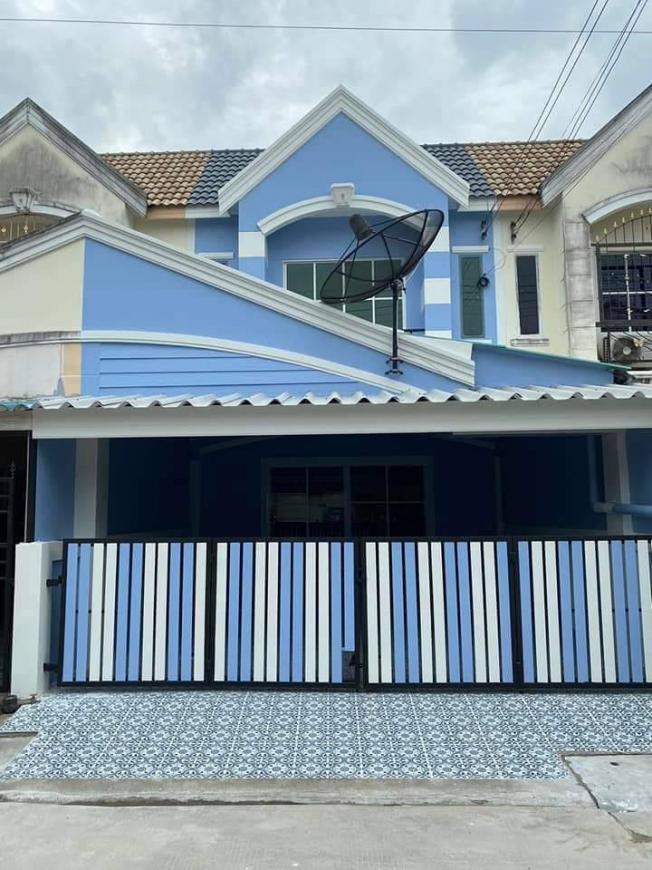 หมู่บ้าน ประภัสสร 5 พร้อมอยู่ บ้านโซน นาป่า ชลบุรี ราคา : 1.75 ล้าน