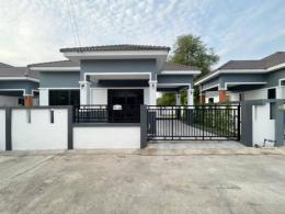 บ้านเดี่ยวมือ 1 พร้อมเฟอร์นิเจอร์+แอร์ บ้านเดี่ยว 50 ตรว. ซ. ทุ่งกลมตาลหมัน 18 พัทยา บ้านเดี่ยวมือ 1 พร้อมเฟอร์นิเจอร์+แอร์ บ้านเดี่ยว 50 ตรว. ซ. ทุ่งกลมตาลหมัน 18 พัทยา