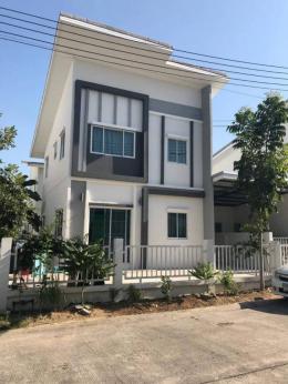 ขายบ้านผ่อนตรงกับเจ้าของ วางดาวน์ 250,000 เข้าอยู่ได้เลย ขายบ้านเดี่ยว 2 ชั้น พิกัดม.ซีโอแลน นาพร้าวศรีราชา จ.ชลบุรี ขายบ้านผ่อนตรงกับเจ้าของ วางดาวน์ 250,000 เข้าอยู่ได้เลย ขายบ้านเดี่ยว 2 ชั้น พิกัดม.ซีโอแลน นาพร้าวศรีราชา จ.ชลบุรี