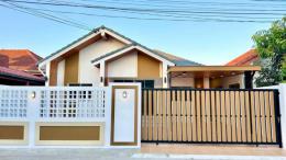 บ้านเดี่ยว ประสบโชค  ใกล้โรงเรียนศรีสุวิช พิกัดโรงโป๊ะ รถรับส่งโรงงานวิ่งถึงหน้าบ้าน