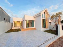 บ้านเดี่ยว ราคา3.27 ล้าน หน้ากว้าง บางแสน-เลี่ยงหนองมน โครงการ - ไบบิวรี่ โฮม บางแสน บ้านเดี่ยว ราคา3.27 ล้าน หน้ากว้าง บางแสน-เลี่ยงหนองมน โครงการ - ไบบิวรี่ โฮม บางแสน