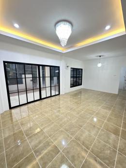 กู้ซื้อ บ้านเดี่ยว 50 ตรว. ใกล้ตลาดสี่มุมเมือง แหลมฉบัง กู้ผ่อนต่อเดือน 10,000 บาท กู้ร่วมผ่านง่าย ช่วยดันเคส กู้ซื้อ บ้านเดี่ยว 50 ตรว. ใกล้ตลาดสี่มุมเมือง แหลมฉบัง กู้ผ่อนต่อเดือน 10,000 บาท กู้ร่วมผ่านง่าย ช่วยดันเคส