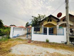 ขายบ้านเดี่ยว บ้านปึก ติดถนนมิตรสัมพันธ์ ซอย19 ราคา 1.8 ล้าน ขายบ้านเดี่ยว บ้านปึก ติดถนนมิตรสัมพันธ์ ซอย19 ราคา 1.8 ล้าน